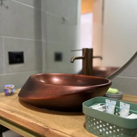 Alpha Holiday Apartment *